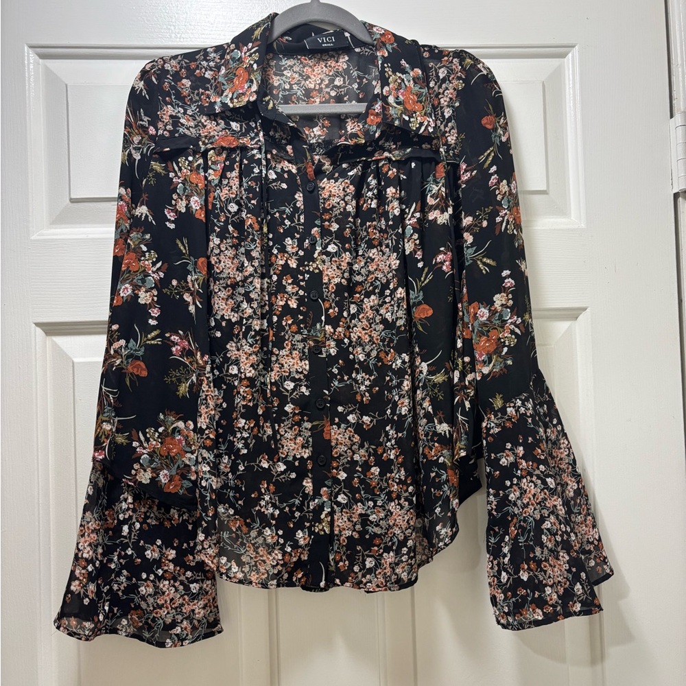 Vici Black Floral Blouse